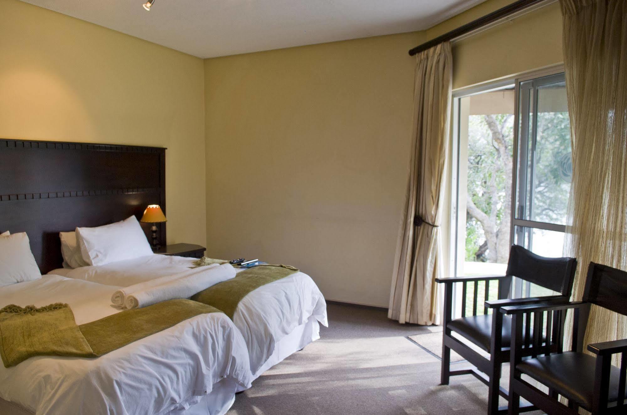 Protea Hotel By Marriott Zambezi River Lodge Katima Mulilo Ngoại thất bức ảnh